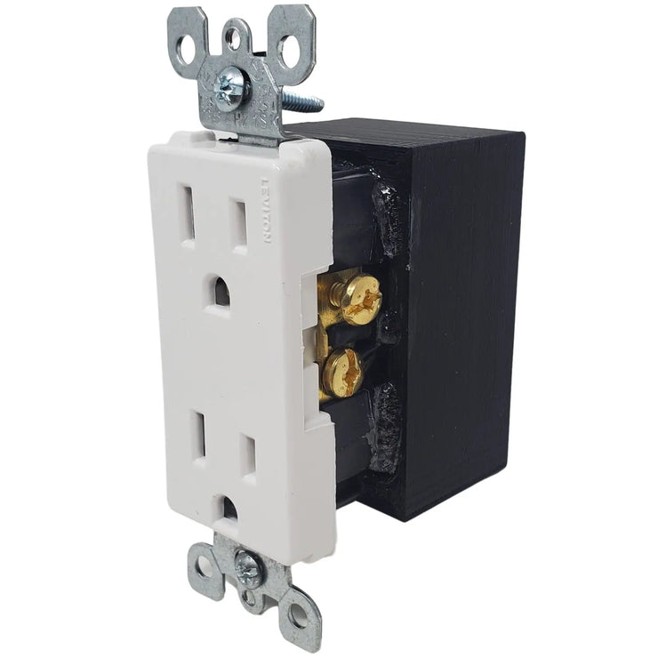 SpyWfi Unsichtbare Steckdose mit Bewegungsmelder und 4K UHD WLAN-Kamera - My Home Security